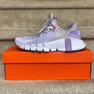 Used Women’s Nike Free Metcon 4 size 9